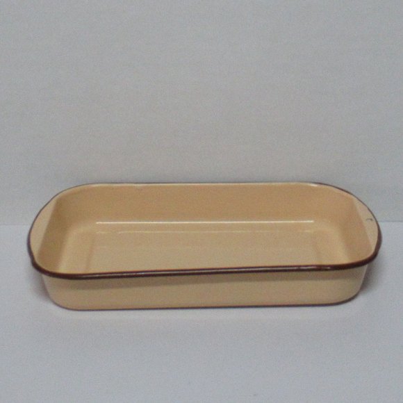 Vintage Kitchen Vintage Enamelware Baking Pan Poshmark
